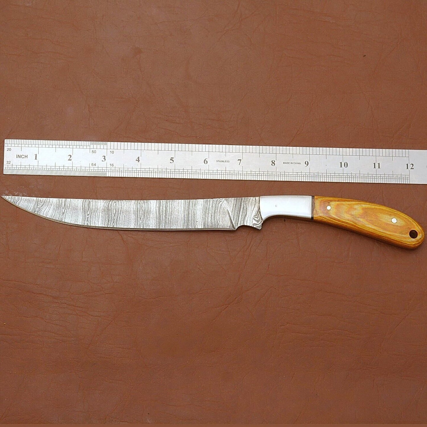 Damascus Steel Cooking Knife  Professional Chef Knife With Wooden Handle 2