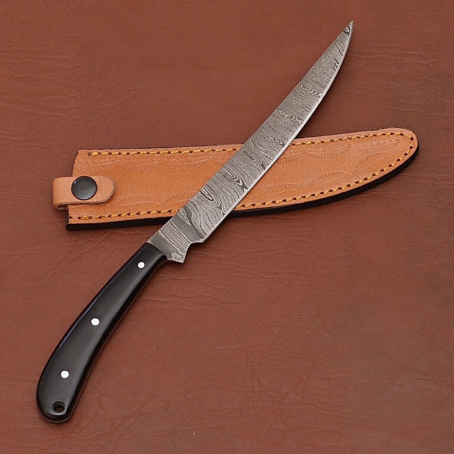Artisan Damascus Steel Knife  Custom Made Chef Knife With Leather Sheath 3