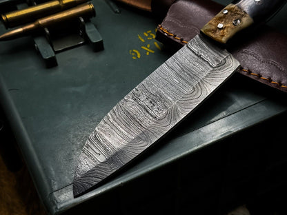 Artisan Damascus Steel Knife  Custom Made Chef Knife With Leather Sheath 3