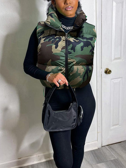 Women's Puffer Vest, Sleeveless Jacket with Hood and Pockets, Stand Collar Zipper Closure, Solid Color Winter Outwear