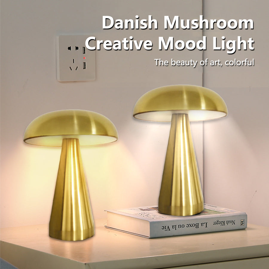 Modern Art Decoration Lamp, Classic Mushroom Table Lamp for a Light Luxury Style Bedroom