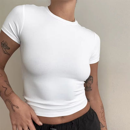 UrbanEase Women's Slim Fit Knitted T-Shirt – Short Sleeve O-Neck Streetwear Top for Everyday & Y2K Fashion Style
