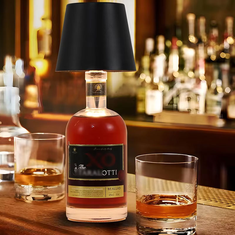 Creative LED Bottle Lamp, Rechargeable, Portable, RGB Dimmable Headlight for Bar, Restaurant, Camping Decor