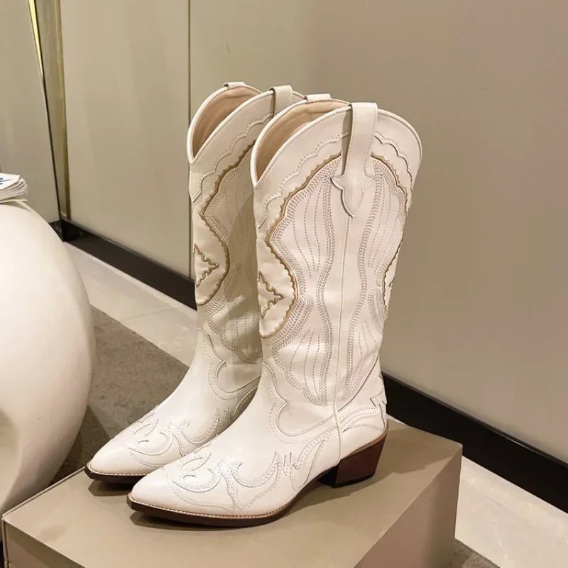 Embroidered Vintage Square Head Thick Heel Cowboy Boot For Women Stylish Autumn Western Cowboy Boot 4