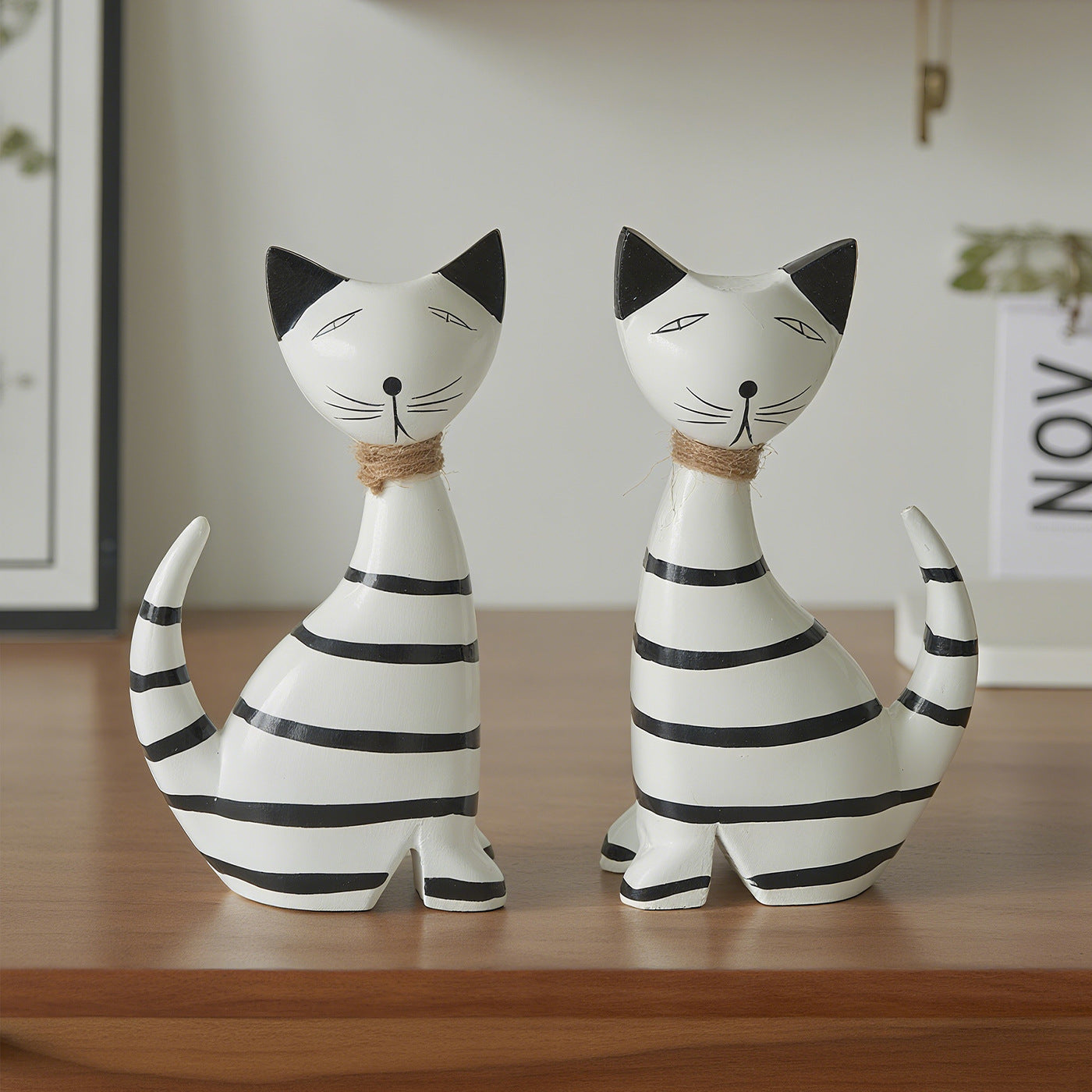 Striped Kitten Couple Ornament, Nordic Wooden Cat Decor, Minimalist Desktop Decoration, Cute Cat Figurine