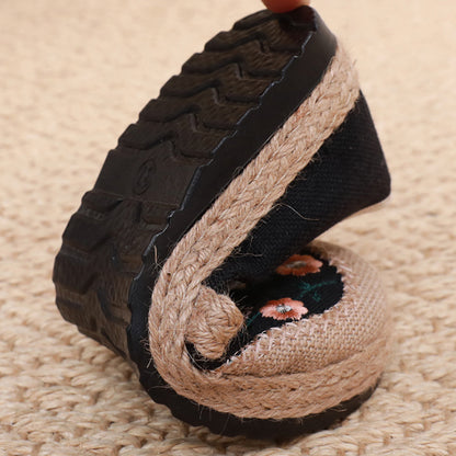 Summer Breathable Embroidered Womens Casual Canvas Shoes Comfortable Flat Shoes For Daily Walking 4