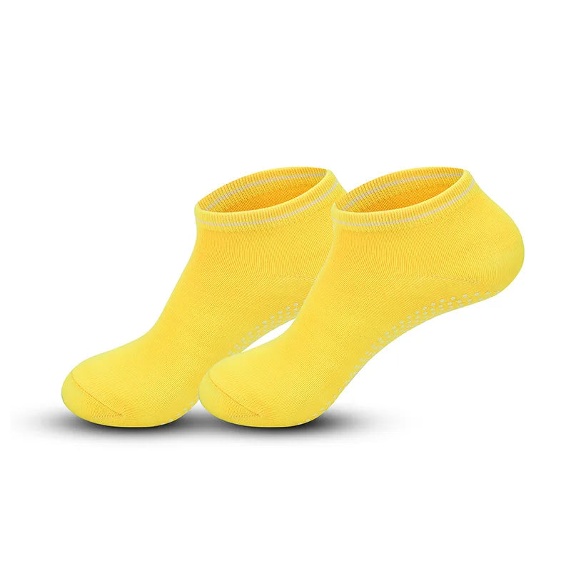 Breathable Cotton Women AntiSlip Yoga Socks Elastic Sports Trampoline Socks For Boys Girls  Women 11