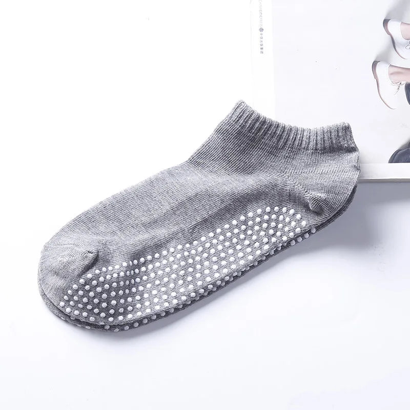 Mens Professional Silicone AntiSlip Yoga Socks Casual Breathable Sports Boat Socks Low Cut Ankle De 10