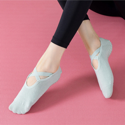 Professional Womens Yoga Socks For Gym Dance  Pilates Breathable Cotton Backless Bandage Design 3
