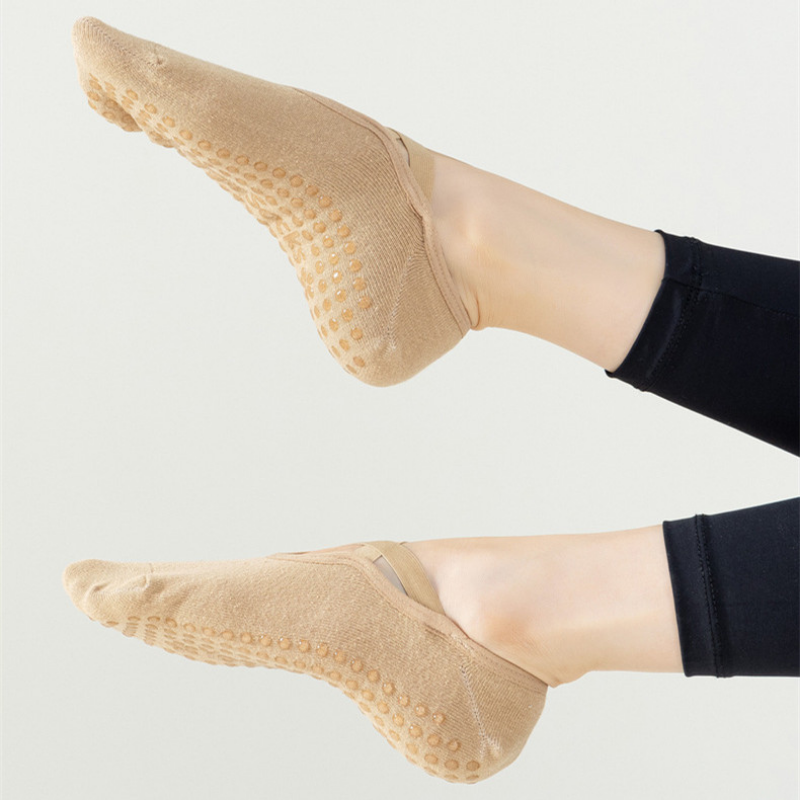 Professional Womens Yoga Socks For Gym Dance  Pilates Breathable Cotton Backless Bandage Design 4
