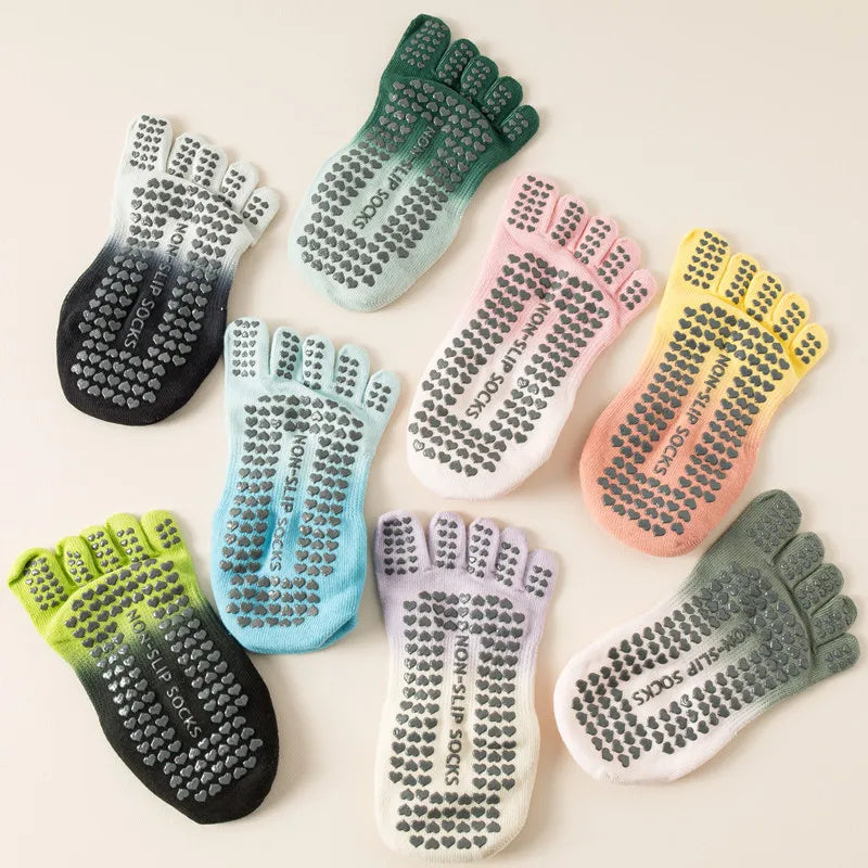 Professional Non-Slip Gradient Yoga Socks with Silicone Grip, Breathable Backless Five-Toe Pilates Socks for Indoor Fit
