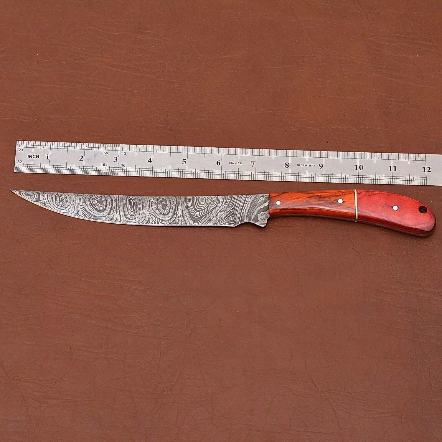 Custom Damascus Steel Kitchen Knife  Sharp 7 Blade For Professional Use 2