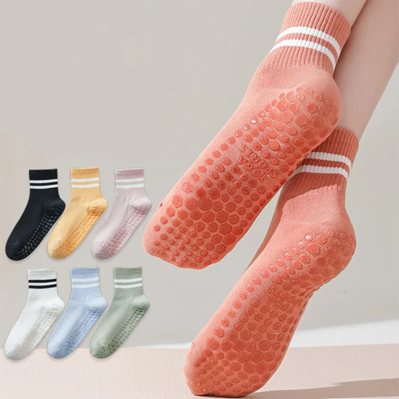 Womens Professional Yoga Socks with Silicone Grip, Non-Slip Cotton Pilates & Fitness Socks