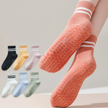 Womens Professional Yoga Socks with Silicone Grip, Non-Slip Cotton Pilates & Fitness Socks