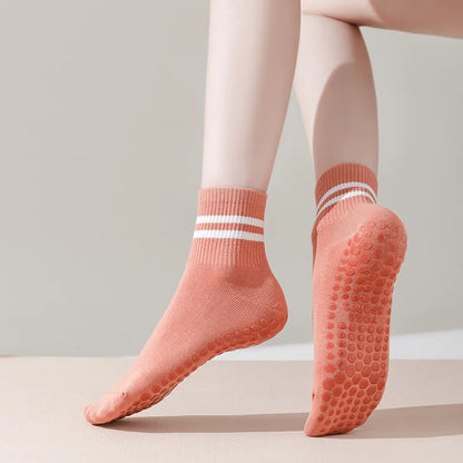 Womens Professional Yoga Socks With Silicone Grip NonSlip Cotton Pilates  Fitness Socks 2