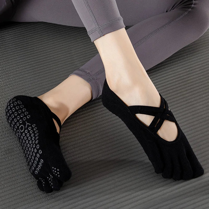 Womens Five-Finger Yoga Socks, Breathable Backless Pilates Socks with Anti-Slip Silicone Sole