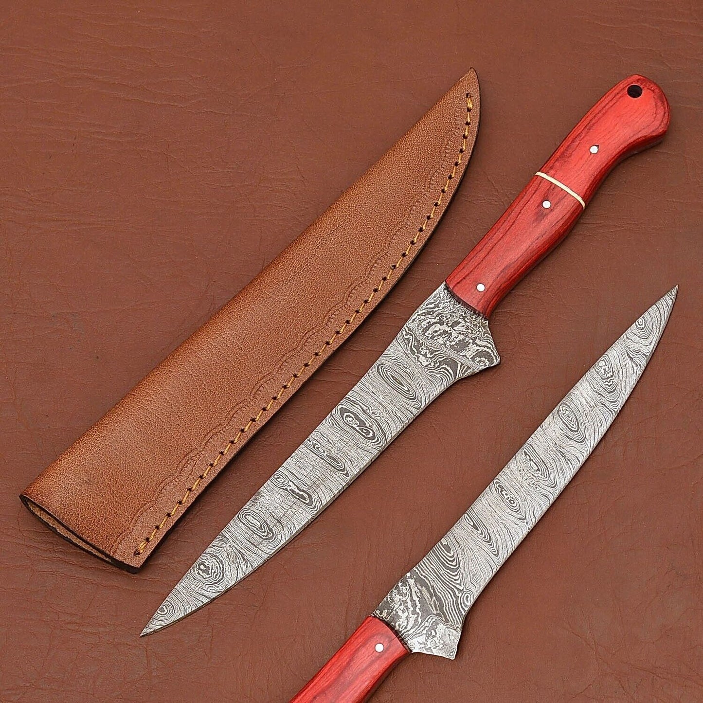 Classic Damascus Steel Chef Knife – Handcrafted Blade with Wooden Handle