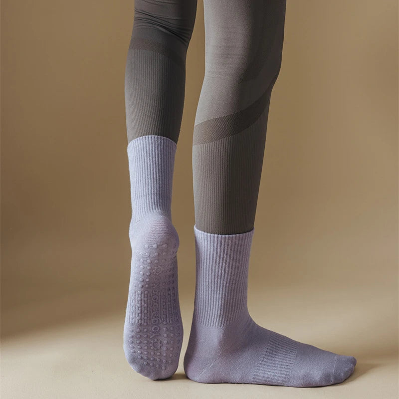 Professional NonSlip Pilates Socks For Women Breathable Cotton Yoga Socks For Gym Dance And Fitness 3