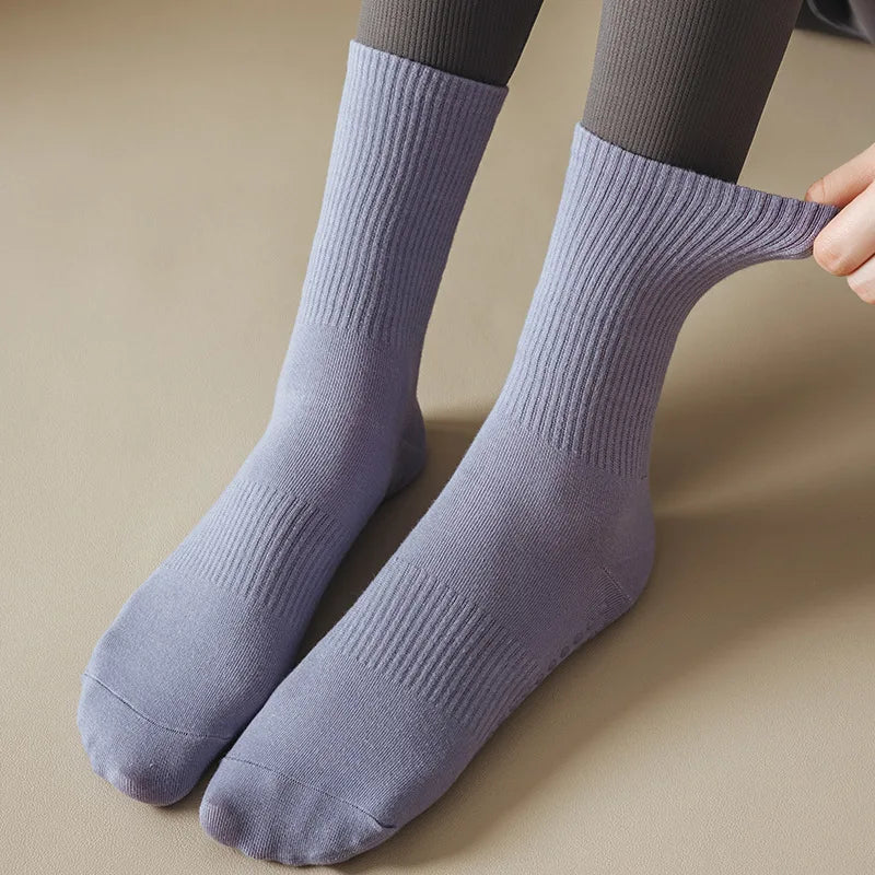 Professional NonSlip Pilates Socks For Women Breathable Cotton Yoga Socks For Gym Dance And Fitness 4
