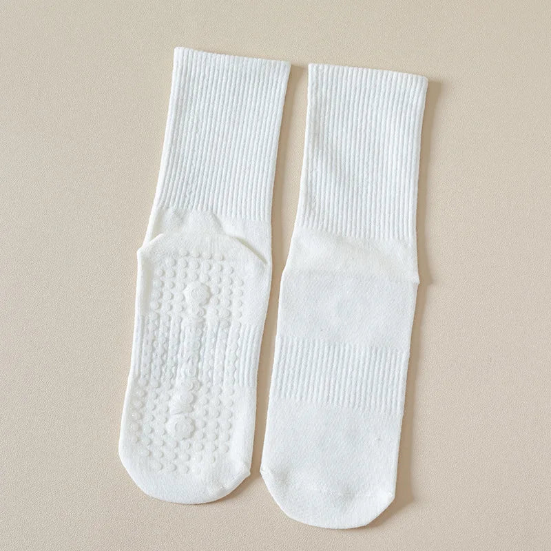 Professional NonSlip Pilates Socks For Women Breathable Cotton Yoga Socks For Gym Dance And Fitness 11