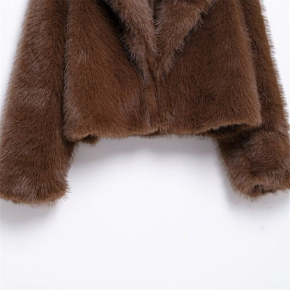 New Item, Women's Loose Fur Short Coat, Warm Lapel Long Sleeved Coat for Autumn and Winter