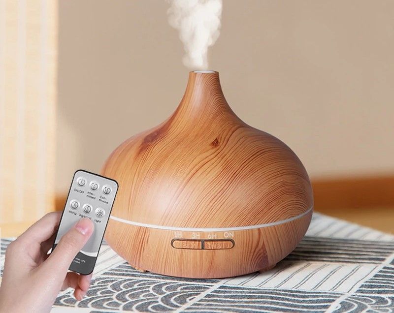 Aromatherapy Essential Oil Diffuser with Remote and Color Light