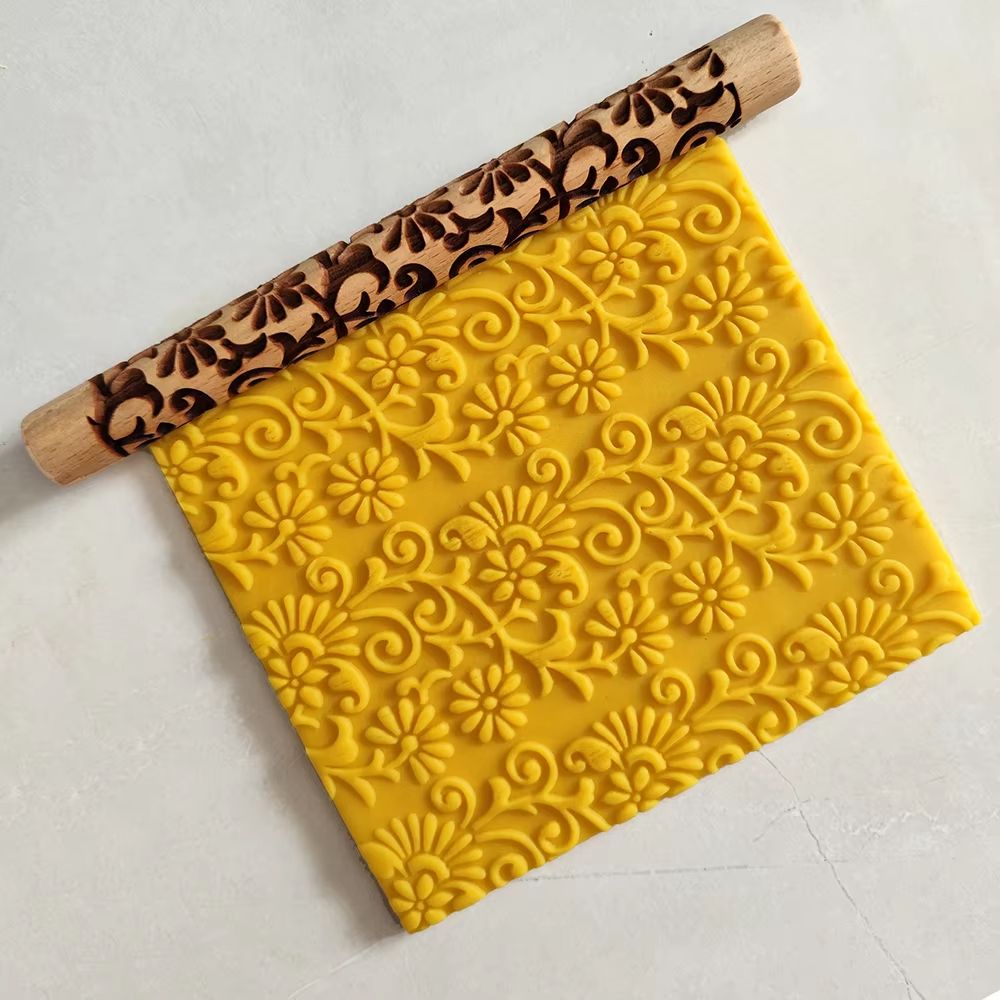 Flower Design Wooden Embossed Rolling Pin – Natural 3D Baking Tool for Cookies, Fondant & Pastry