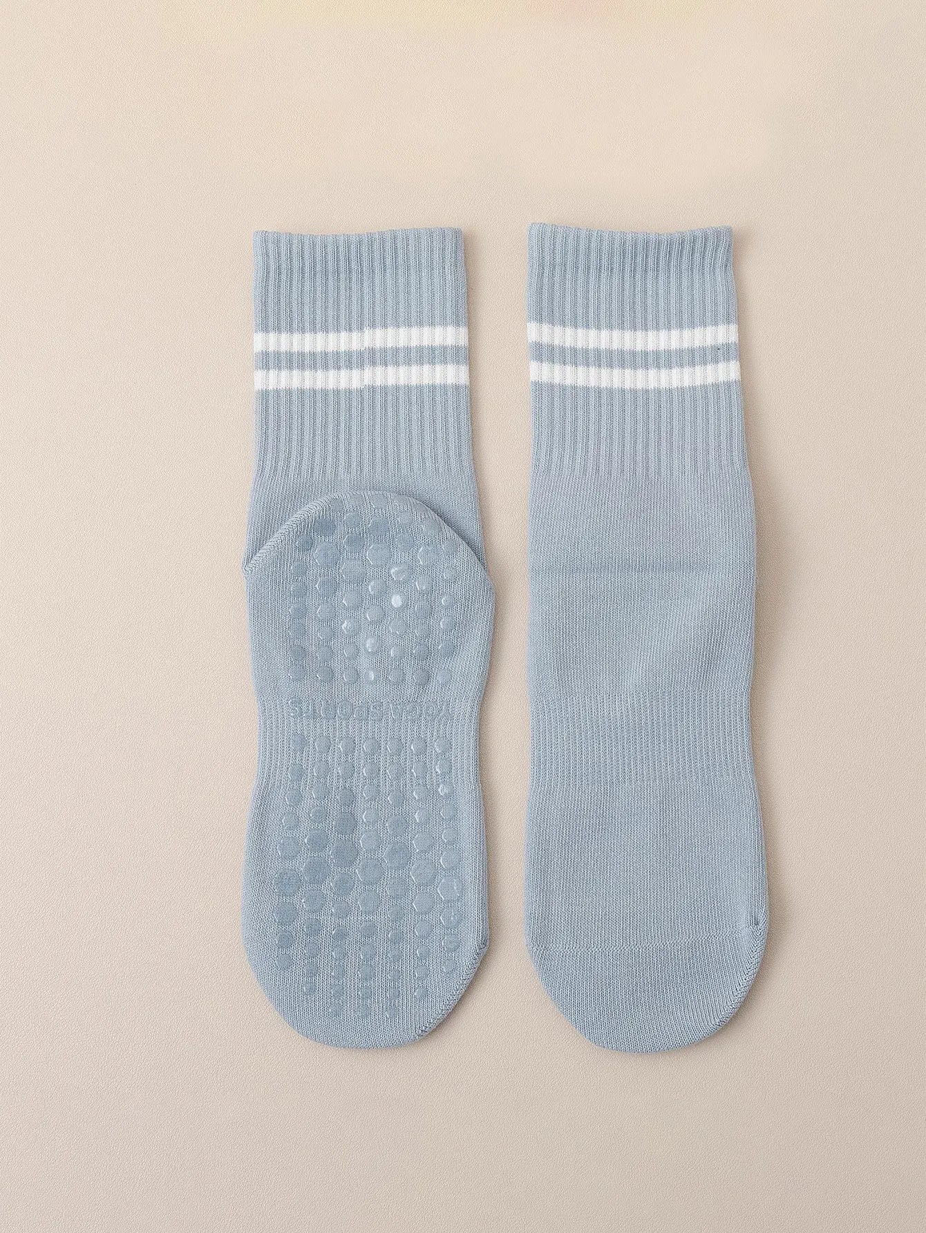 Non Slip Pilates Socks With Grips For Women Breathable Yoga  Barre Socks For Secure Movement 7