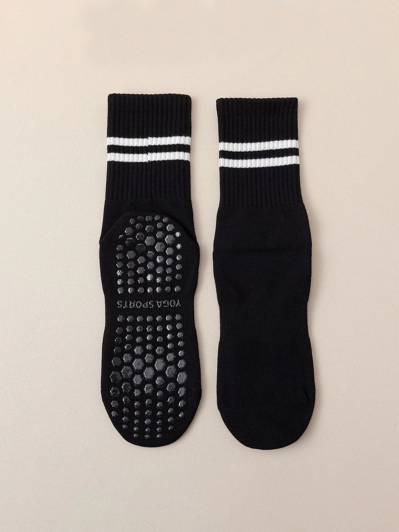 Non Slip Pilates Socks With Grips For Women Breathable Yoga  Barre Socks For Secure Movement 10