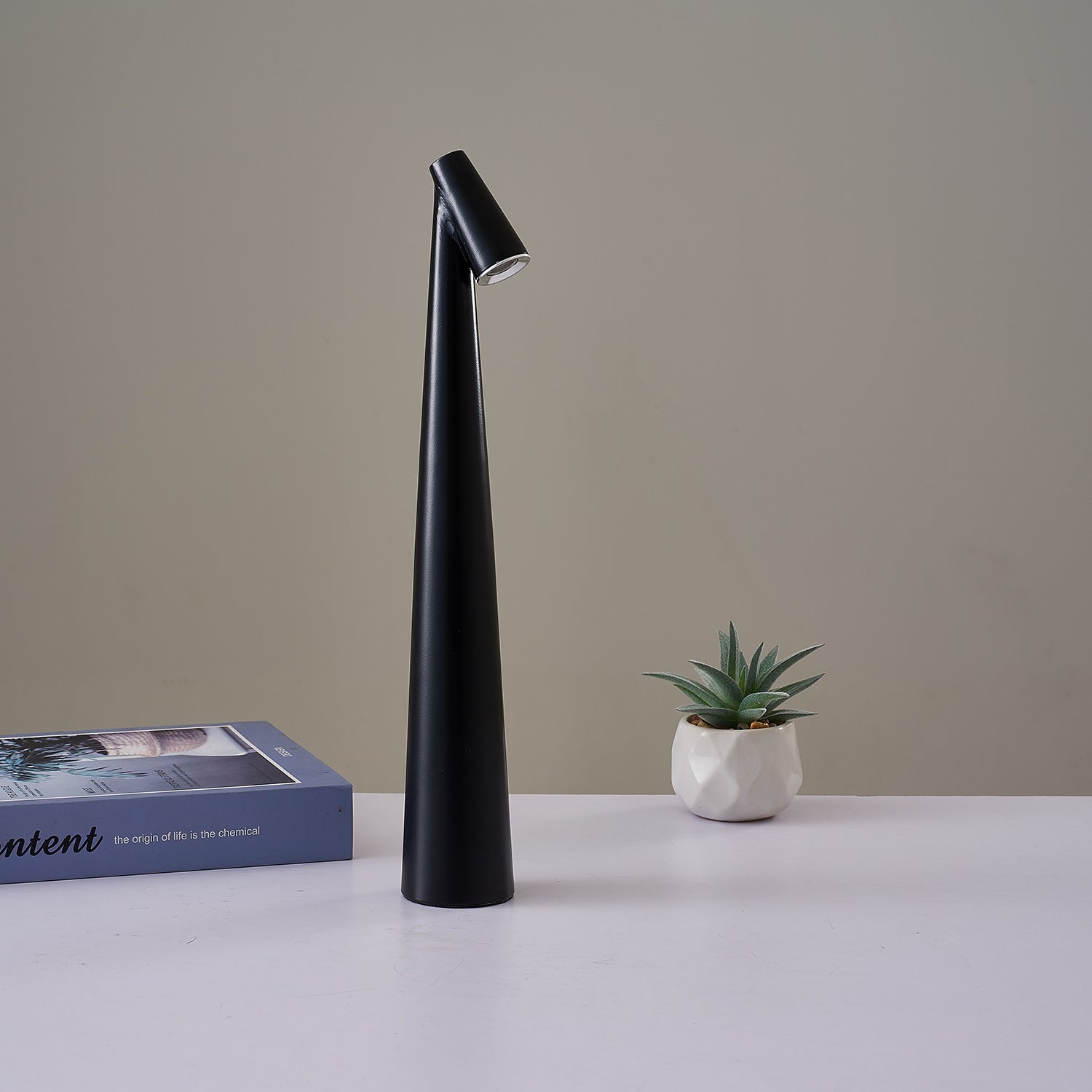 Rechargeable Wireless Table Lamp, LED Touch Sensor, Desktop Night Light for Bedroom, Hotel, Bar Decor