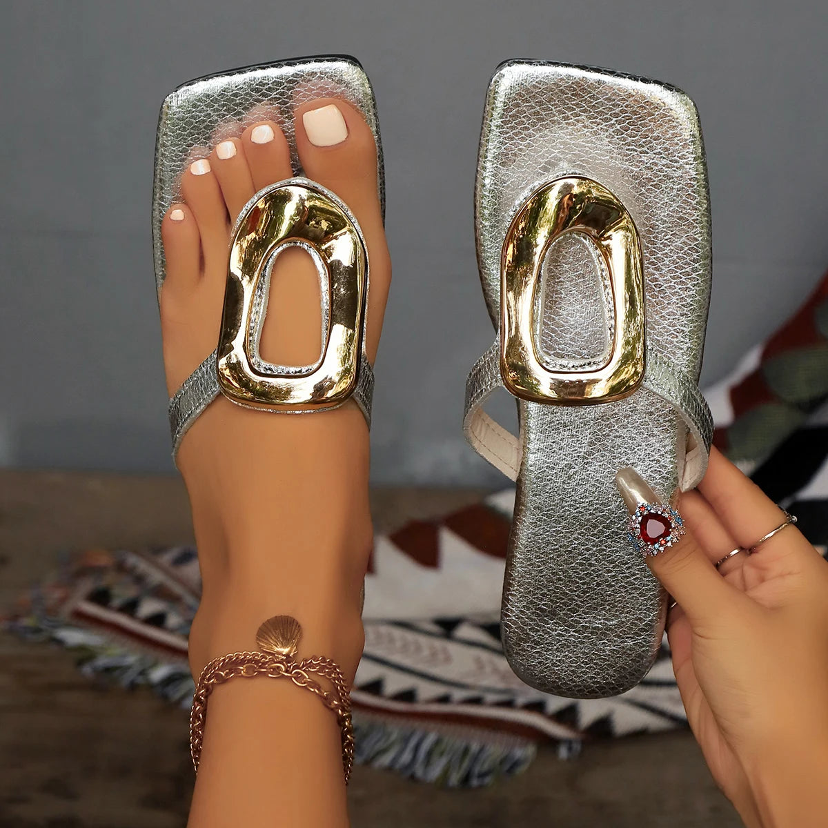 Luxury Women Flat Sandals Metal Decorate Fashion Slippers Summer Beach Slides Outdoor Female Flip F 8