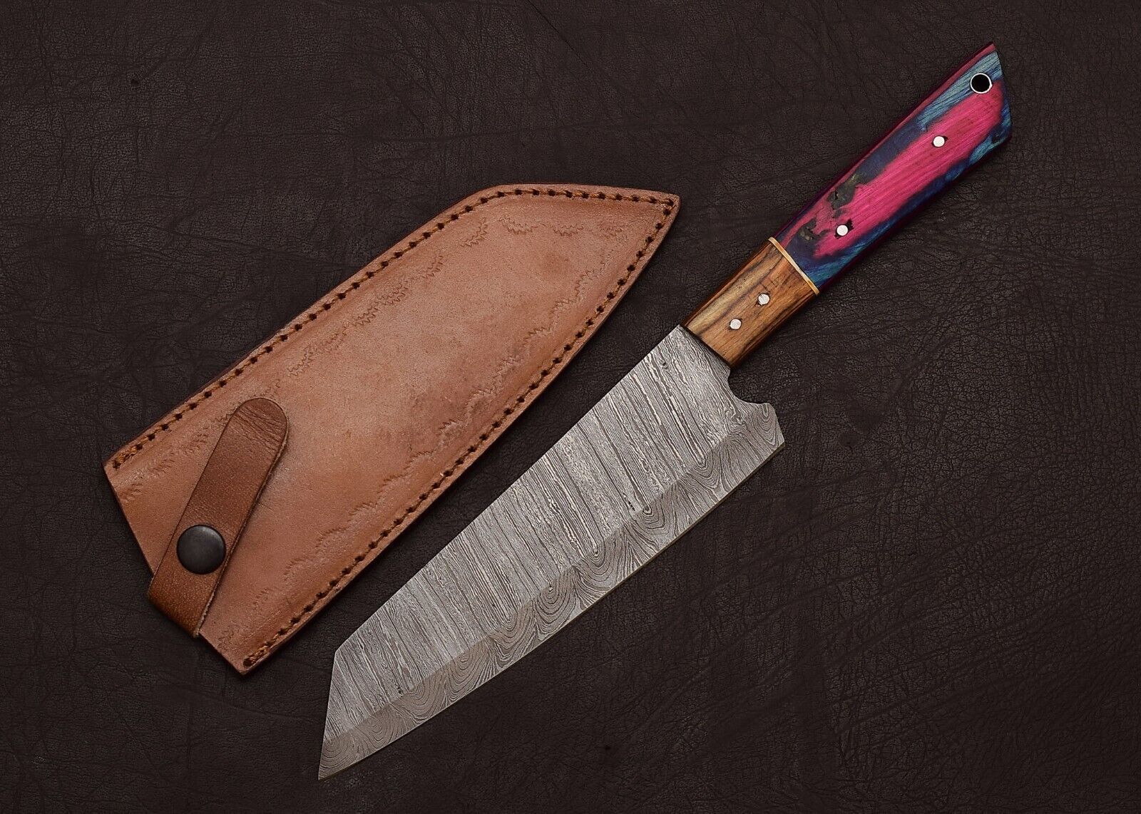 The Culinary Forge – Damascus Steel Chef Knife with Wood Handle