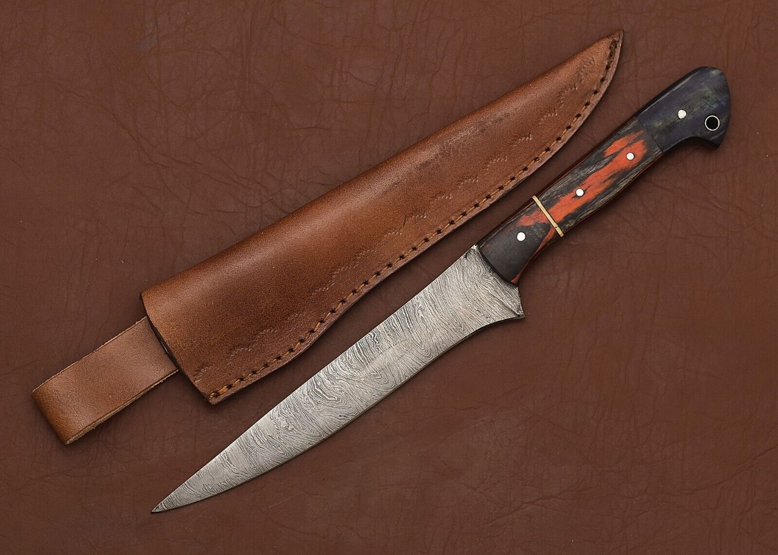 Master Crafted Damascus Steel Knife  Elegant Wood Handle  Razor Edge 0