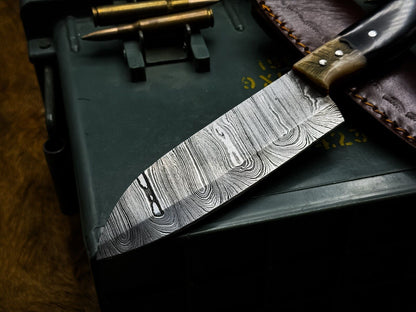 Handmade Damascus Steel Kitchen Chef Knife With Ram Horn Handle And Cow Leather Sheath 2
