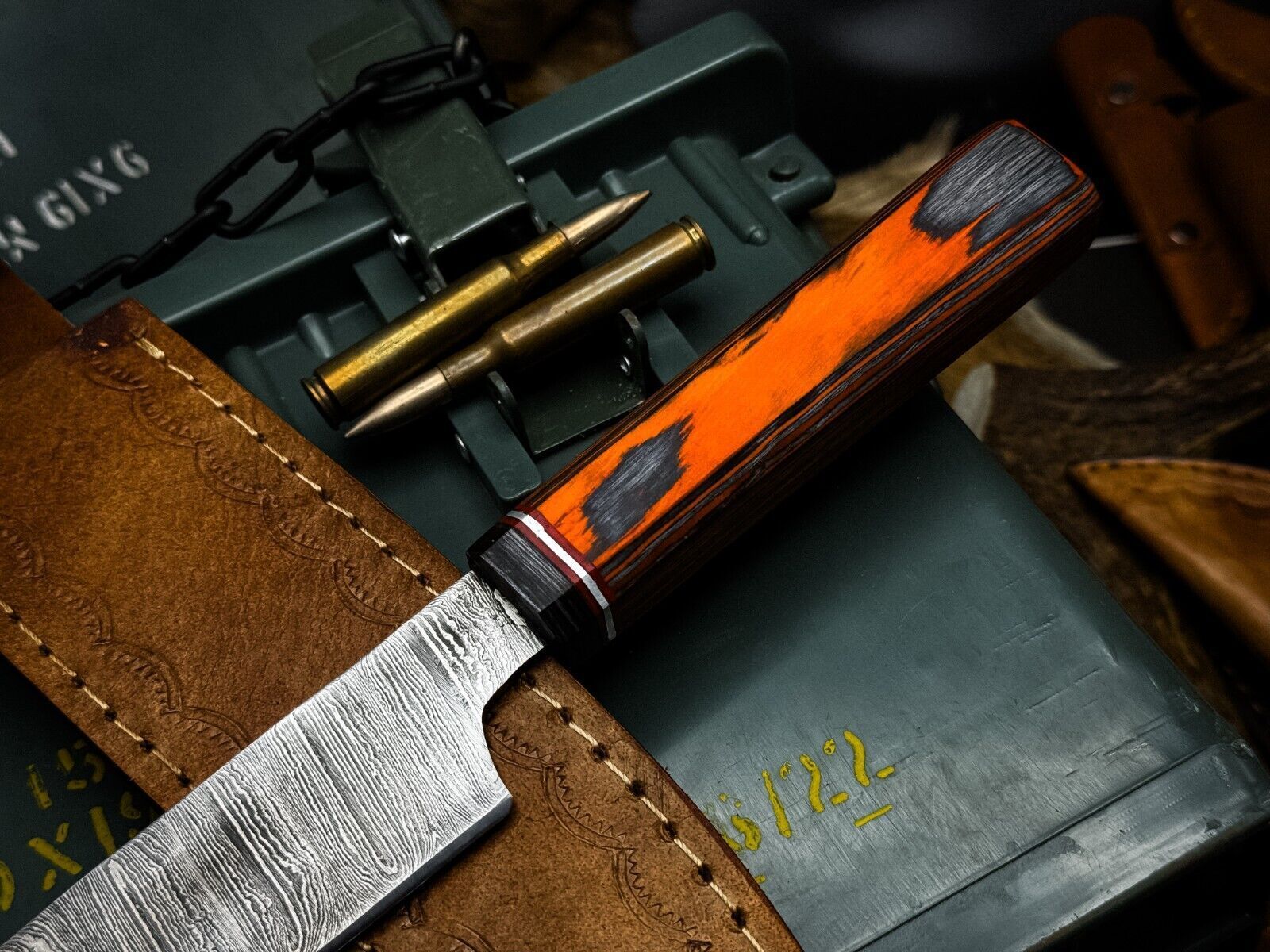 Professional Handmade Damascus Chef Knife With Wood Handle  Cowhide Sheath 2