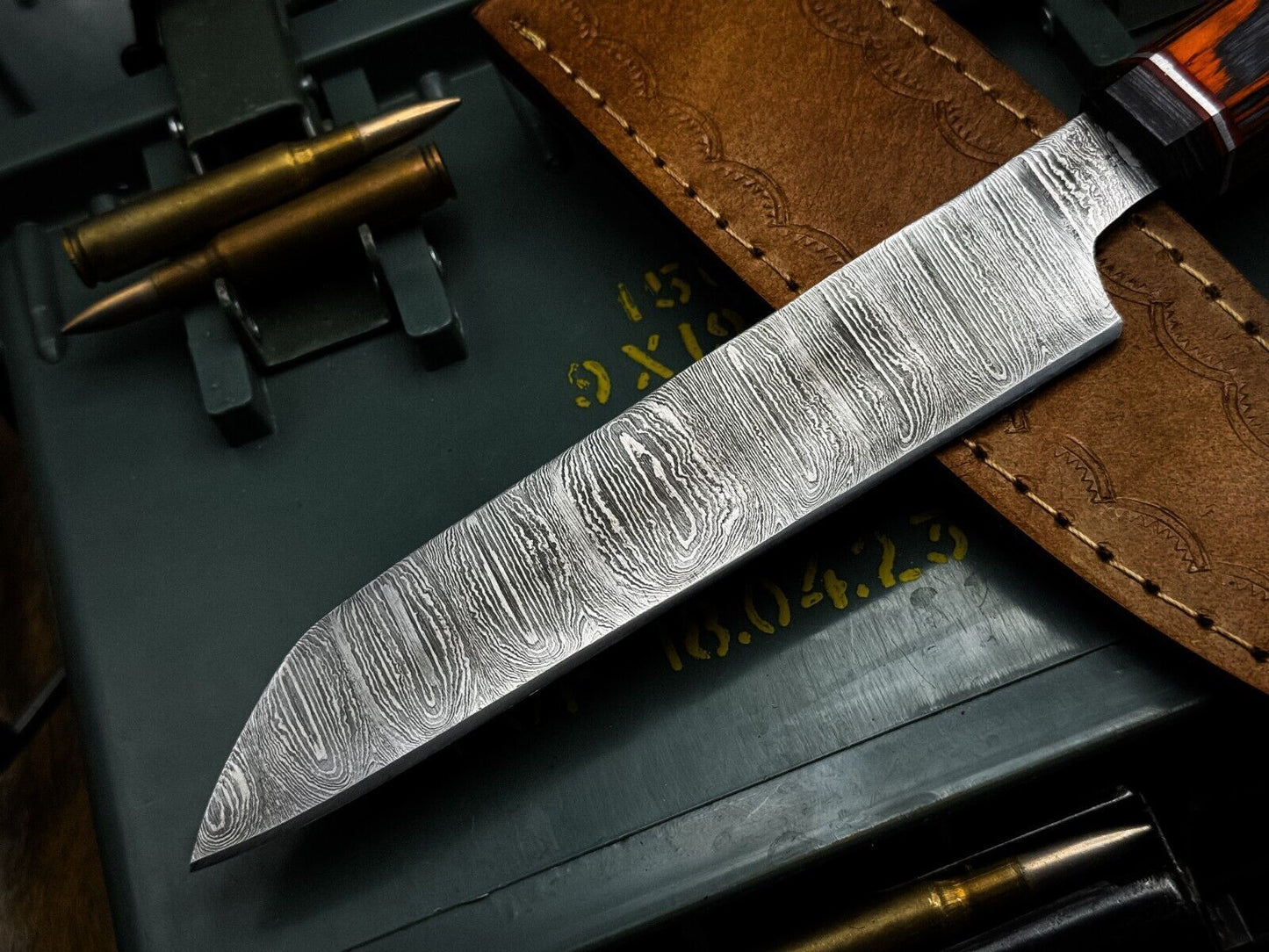 Professional Handmade Damascus Chef Knife With Wood Handle  Cowhide Sheath 3