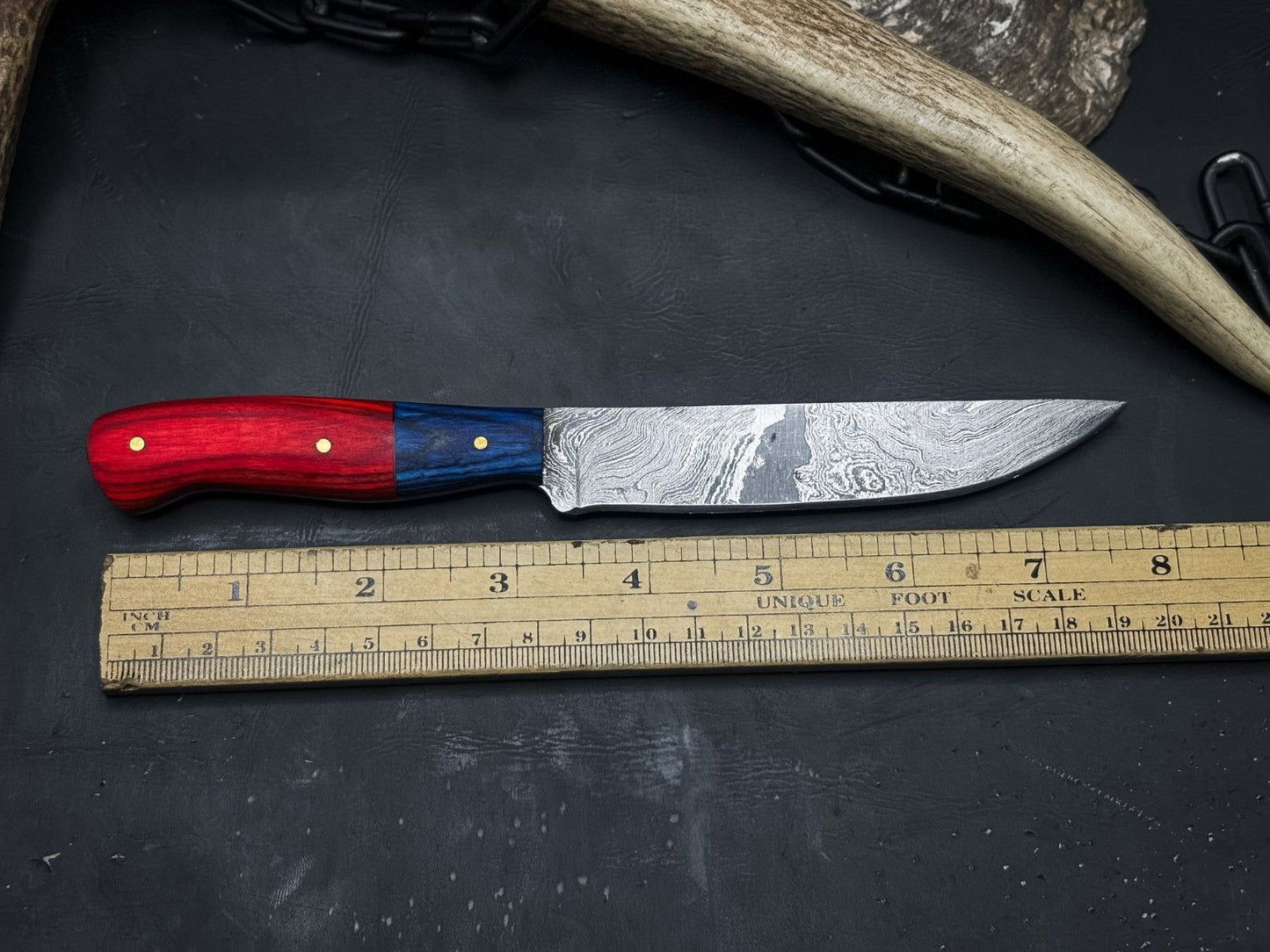 Elegant Handmade Damascus Kitchen Knife With Wooden Handle  Leather Case 1