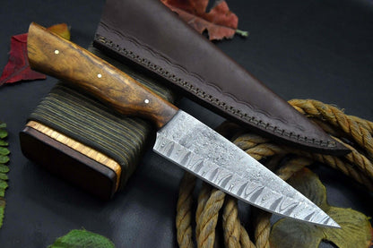 Handmade Damascus Steel Kitchen Knife – Wooden Handle with Leather Sheath