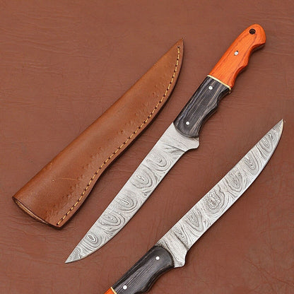 Artisan Damascus Steel Hunting Knife – Polished Wood Handle & Sheath