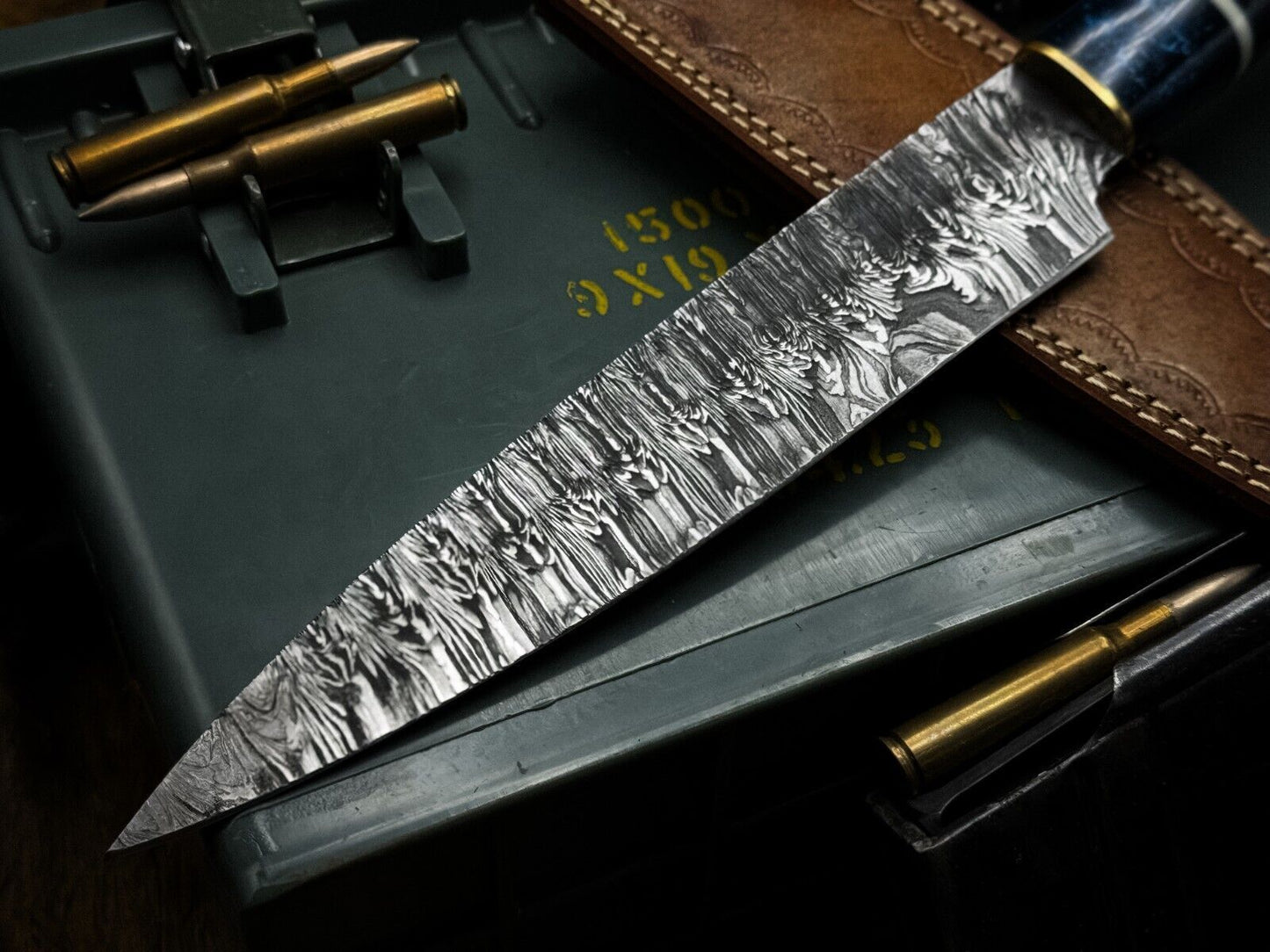 Handmade Damascus Steel Chef Knife With Resin Handle  Leather Sheath 2