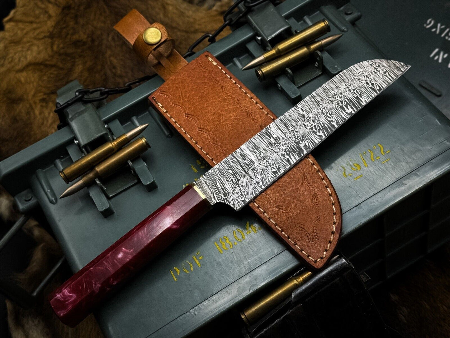 Custom Damascus Steel Hunting Knife  Resin Handle  Full Tang Design 3