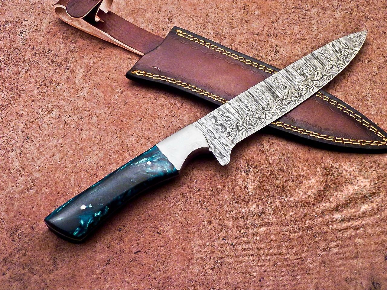 Damascus Steel Outdoor Knife  Resin Handle  Leather Sheath Included 2