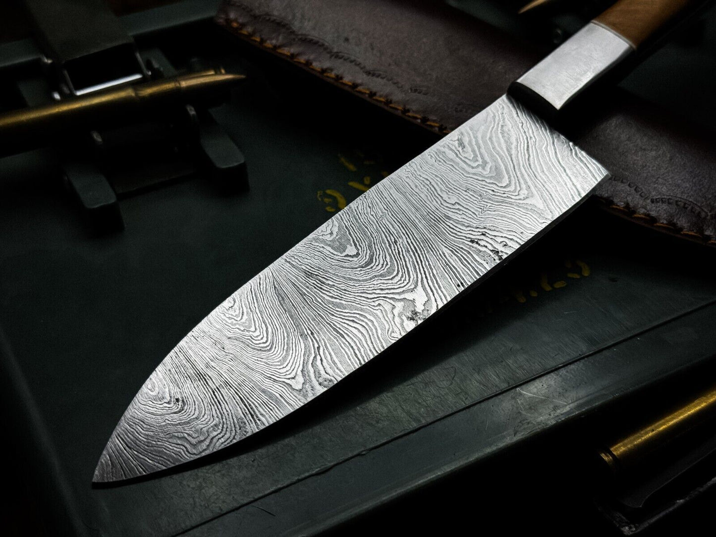 Custom Damascus Steel Knife  Wood Handle Full Tang  Leather Sheath 2