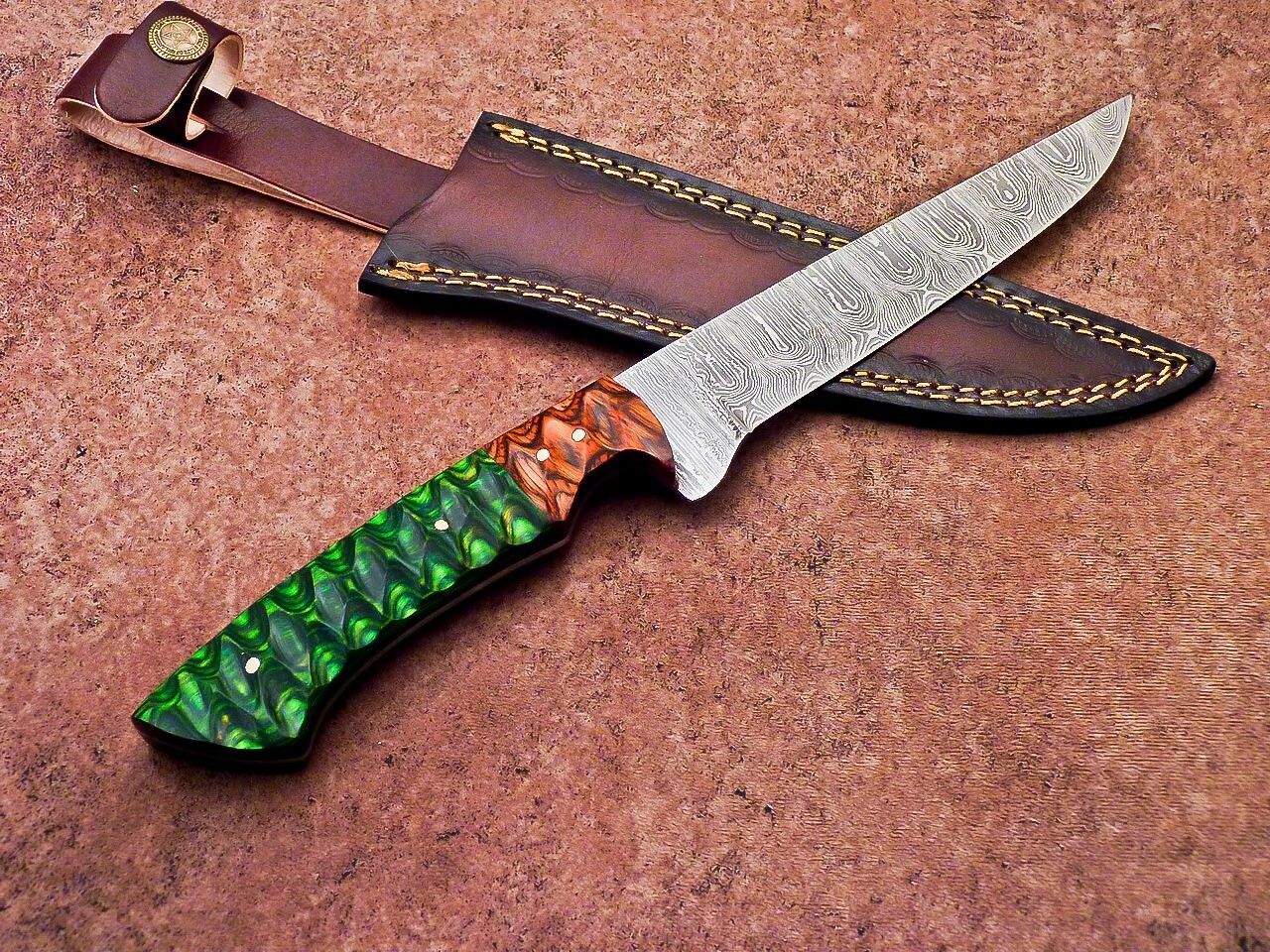 Traditional Handmade Damascus Knife  Wooden Handle With Leather Sheath 2