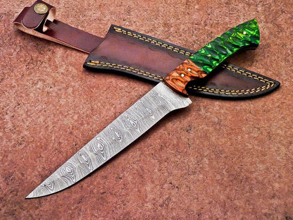 Traditional Handmade Damascus Knife – Wooden Handle with Leather Sheath