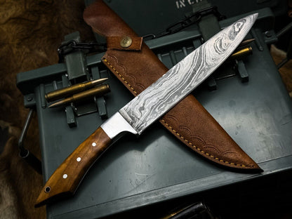 HandForged Damascus Steel Cooking Knife With Natural Wood Handle 3