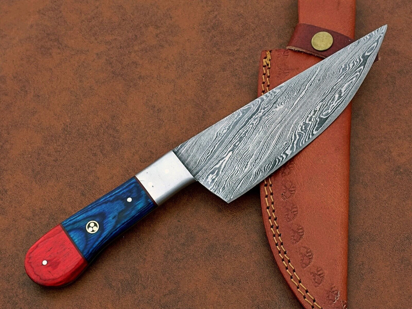 Custom Damascus Blade Kitchen Knife  Elegant Wooden Handle 1