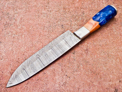 Custom Forged Damascus Knife  Resin Handle For Grip  Style 3