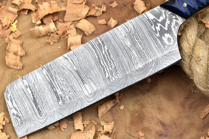 Artisan Forged Damascus Knife  Resin Handle  Collectors Edition 1