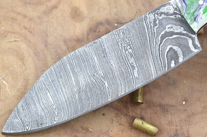 Handcrafted Damascus Blade Knife  Vibrant Resin Handle  Sheath 2